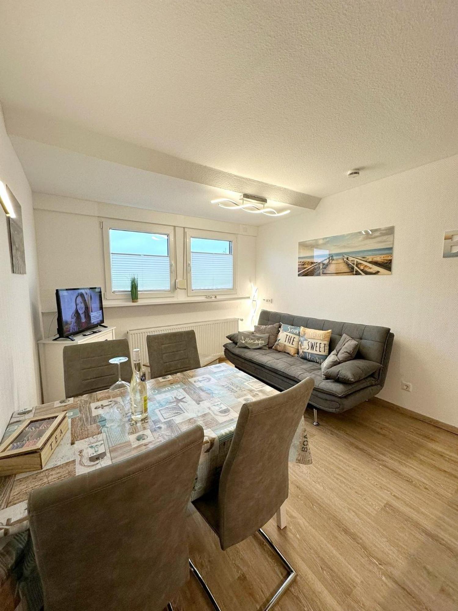 Ferienwohnung Haus Boje "Knurrhahn" Neuharlingersiel Luaran gambar